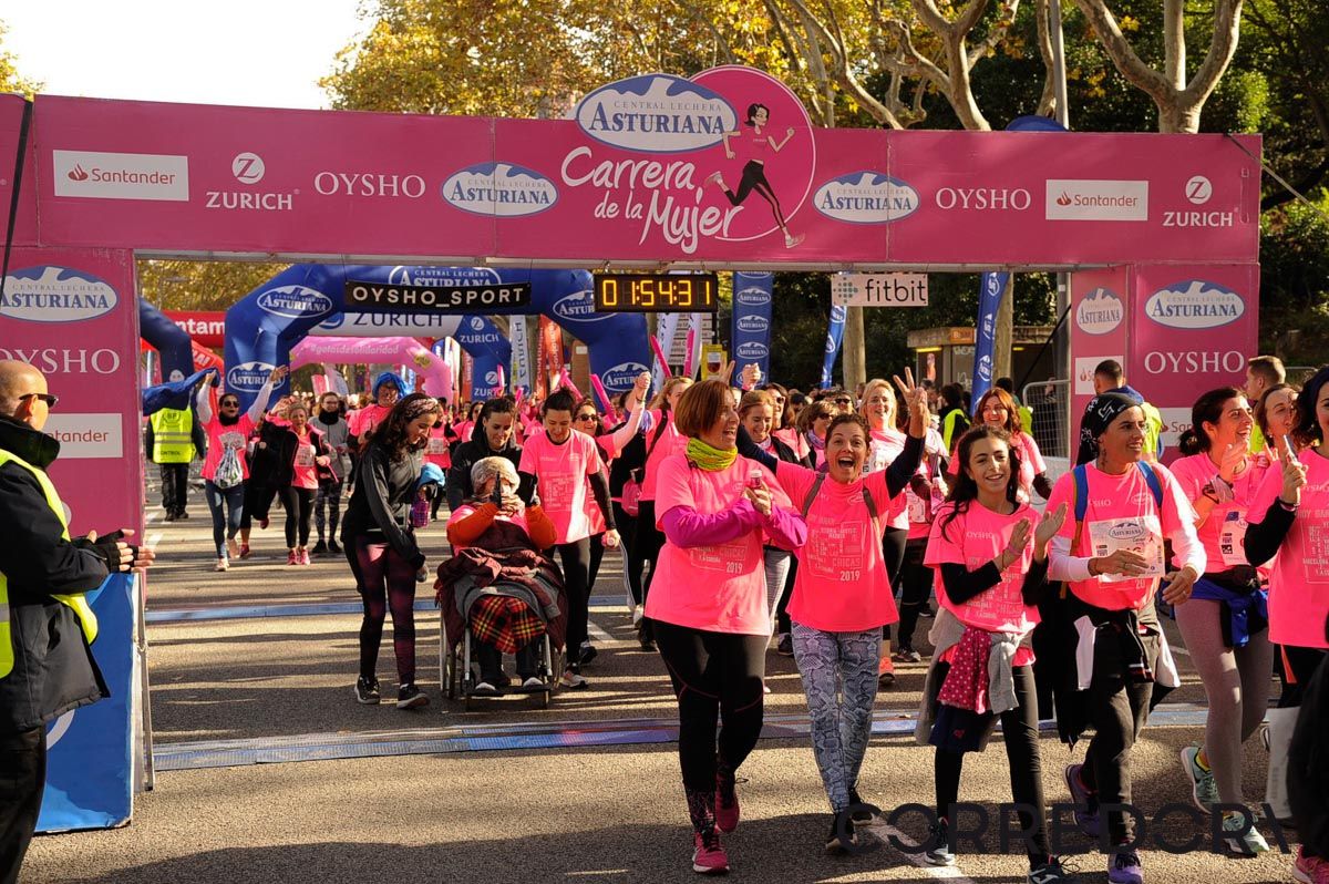 Llegada de la Carrera de la Mujer de Barcelona (ARCO DERECHO 109)