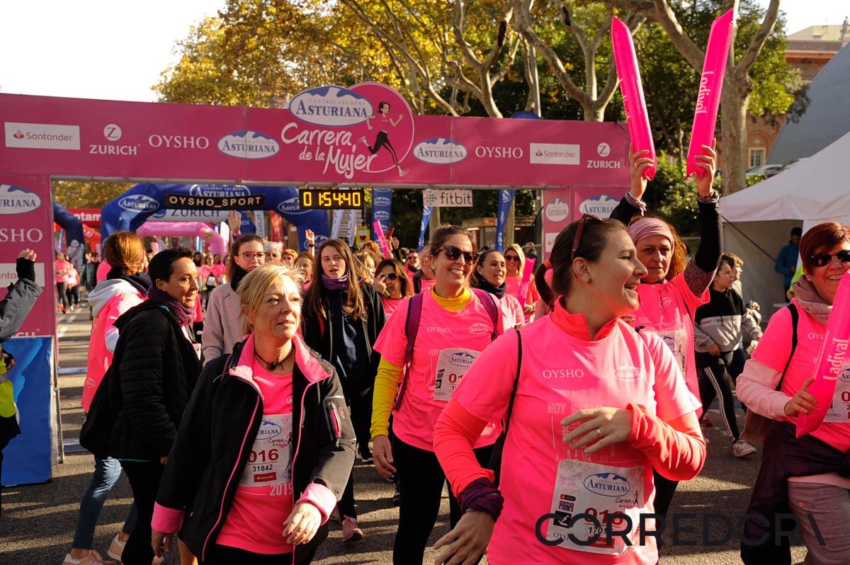Llegada de la Carrera de la Mujer de Barcelona (ARCO DERECHO 109)