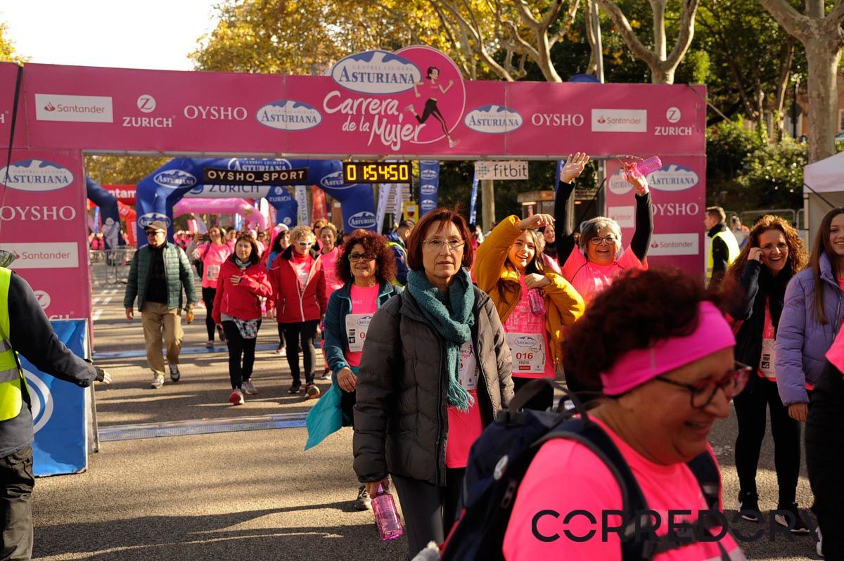 Llegada de la Carrera de la Mujer de Barcelona (ARCO DERECHO 110)