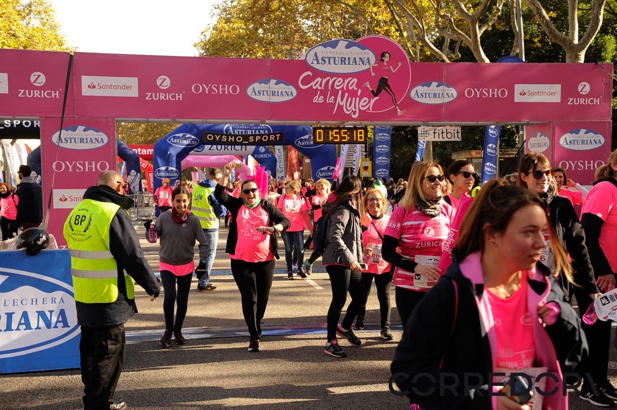 Llegada de la Carrera de la Mujer de Barcelona (ARCO DERECHO 110)