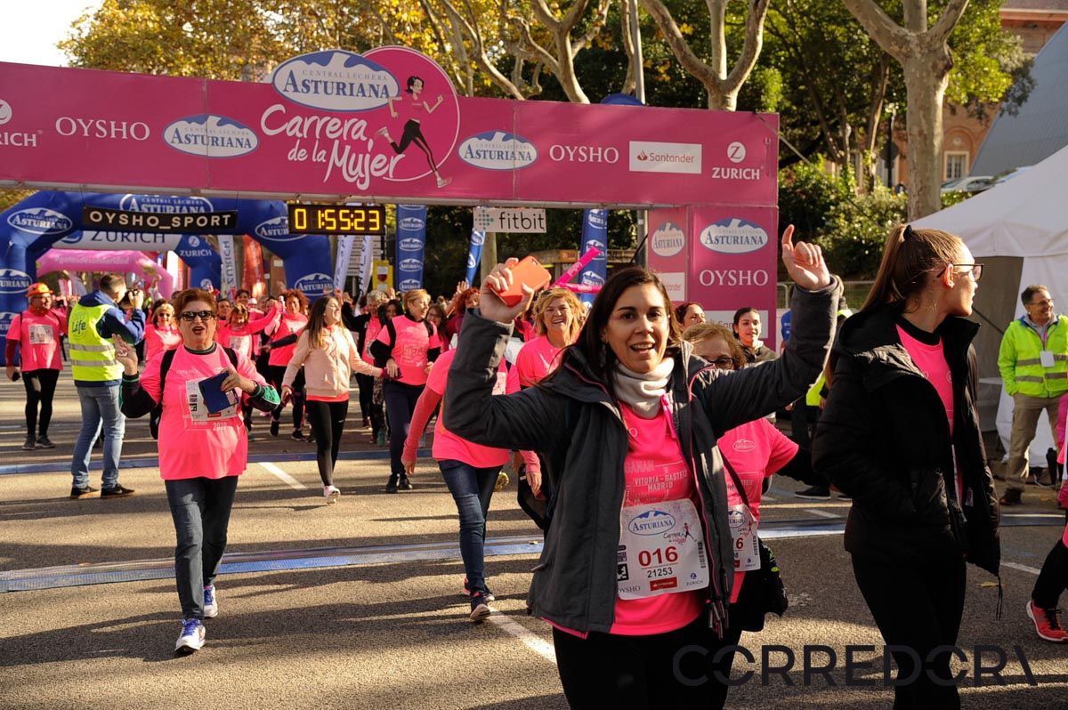 Llegada de la Carrera de la Mujer de Barcelona (ARCO DERECHO 110)