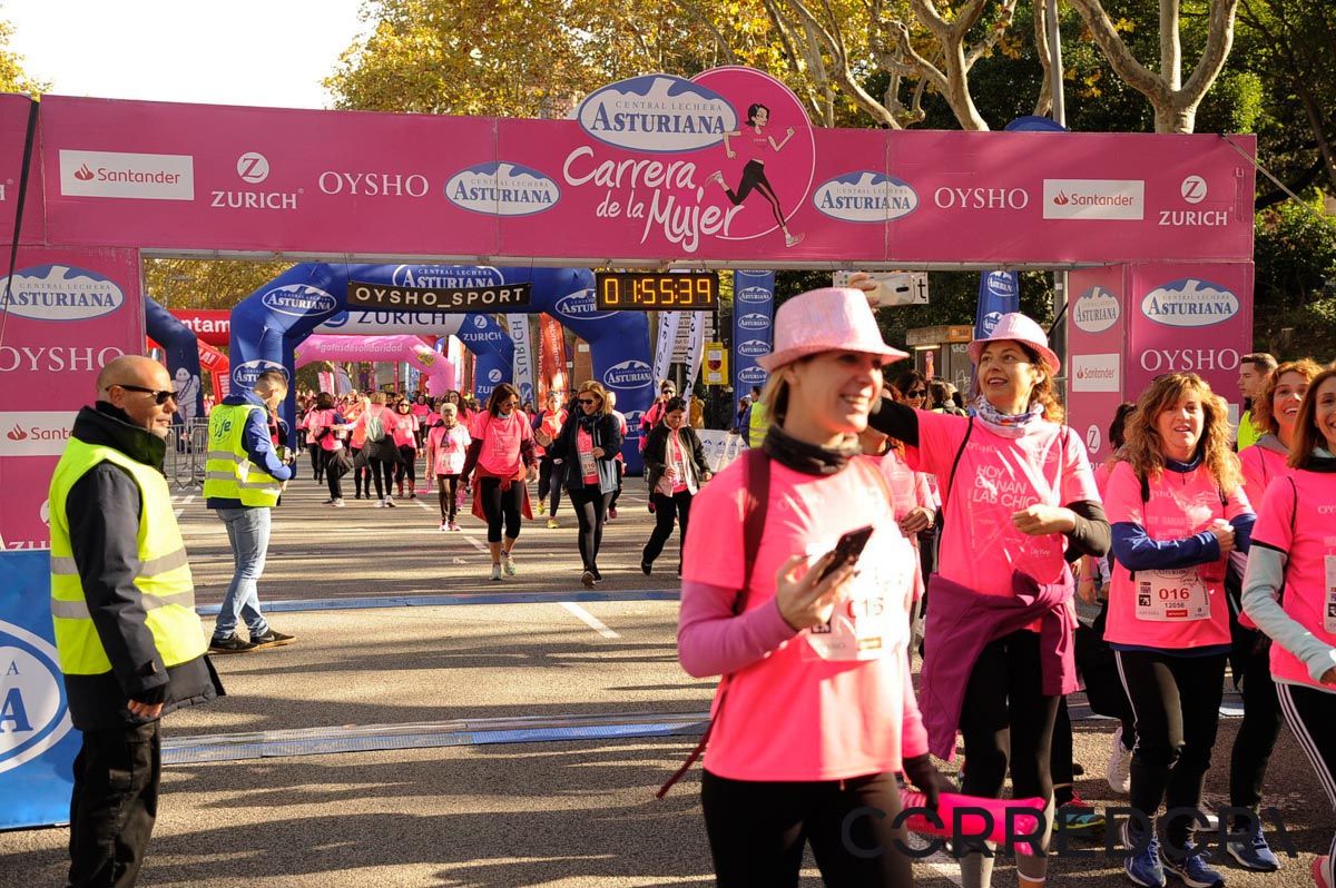 Llegada de la Carrera de la Mujer de Barcelona (ARCO DERECHO 111)