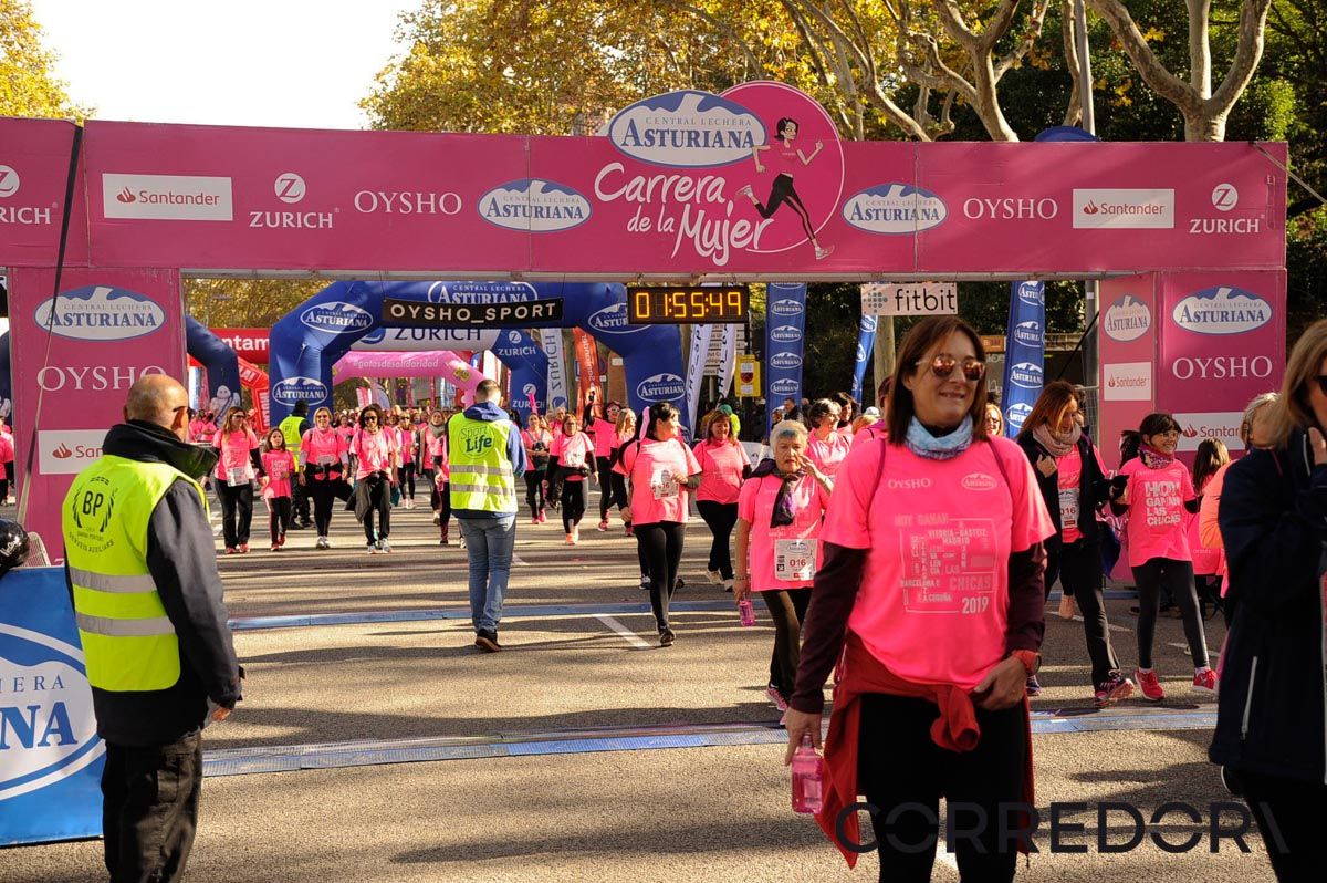 Llegada de la Carrera de la Mujer de Barcelona (ARCO DERECHO 111)