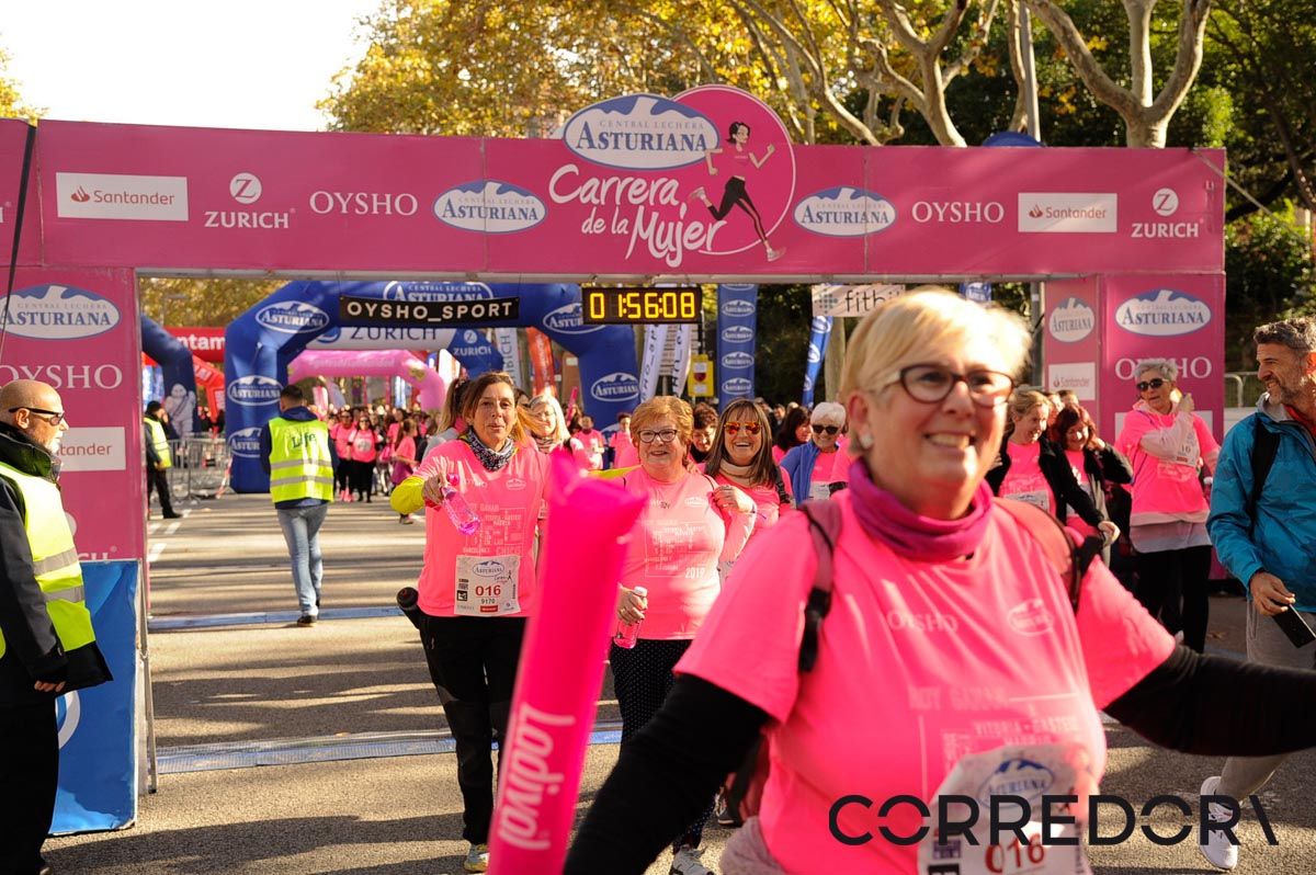 Llegada de la Carrera de la Mujer de Barcelona (ARCO DERECHO 111)