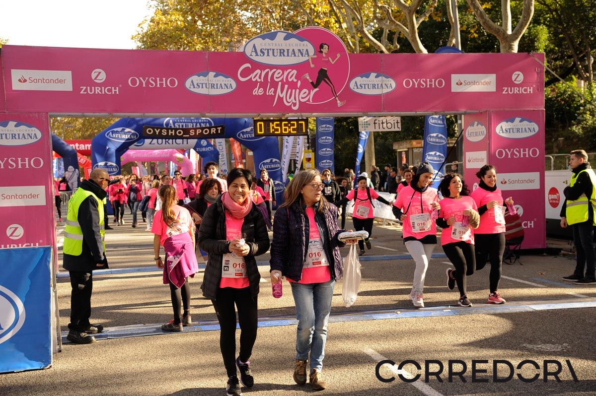 Llegada de la Carrera de la Mujer de Barcelona (ARCO DERECHO 112)