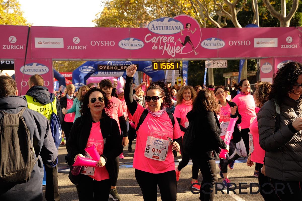 Llegada de la Carrera de la Mujer de Barcelona (ARCO DERECHO 113)