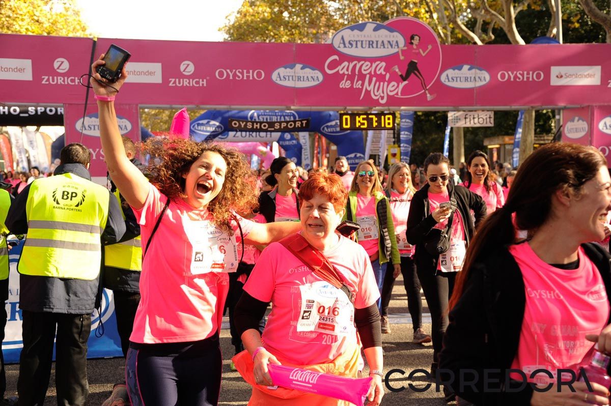 Llegada de la Carrera de la Mujer de Barcelona (ARCO DERECHO 113)