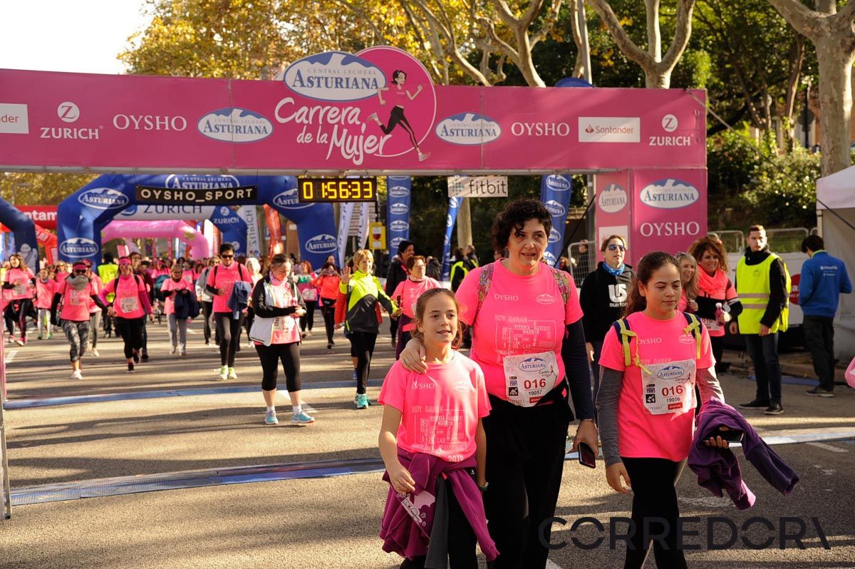 Llegada de la Carrera de la Mujer de Barcelona (ARCO DERECHO 112)