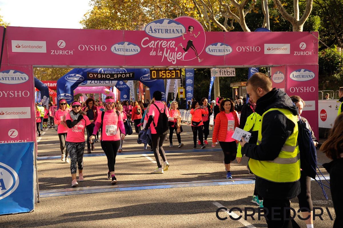 Llegada de la Carrera de la Mujer de Barcelona (ARCO DERECHO 112)