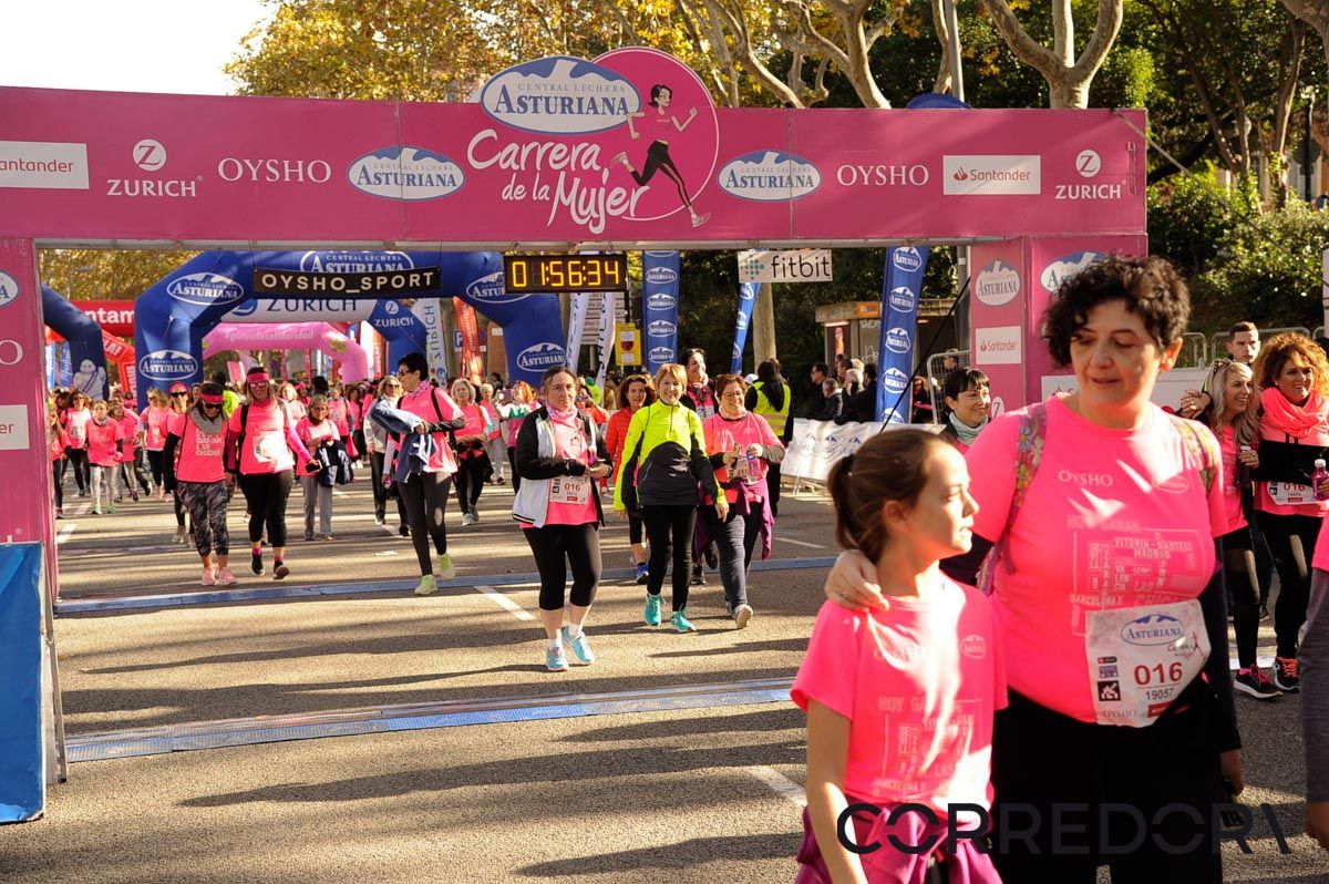 Llegada de la Carrera de la Mujer de Barcelona (ARCO DERECHO 112)
