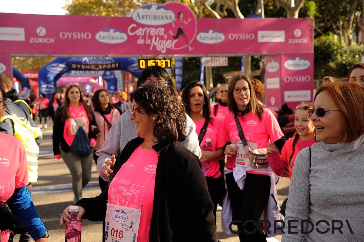 Llegada de la Carrera de la Mujer de Barcelona (ARCO DERECHO 114)