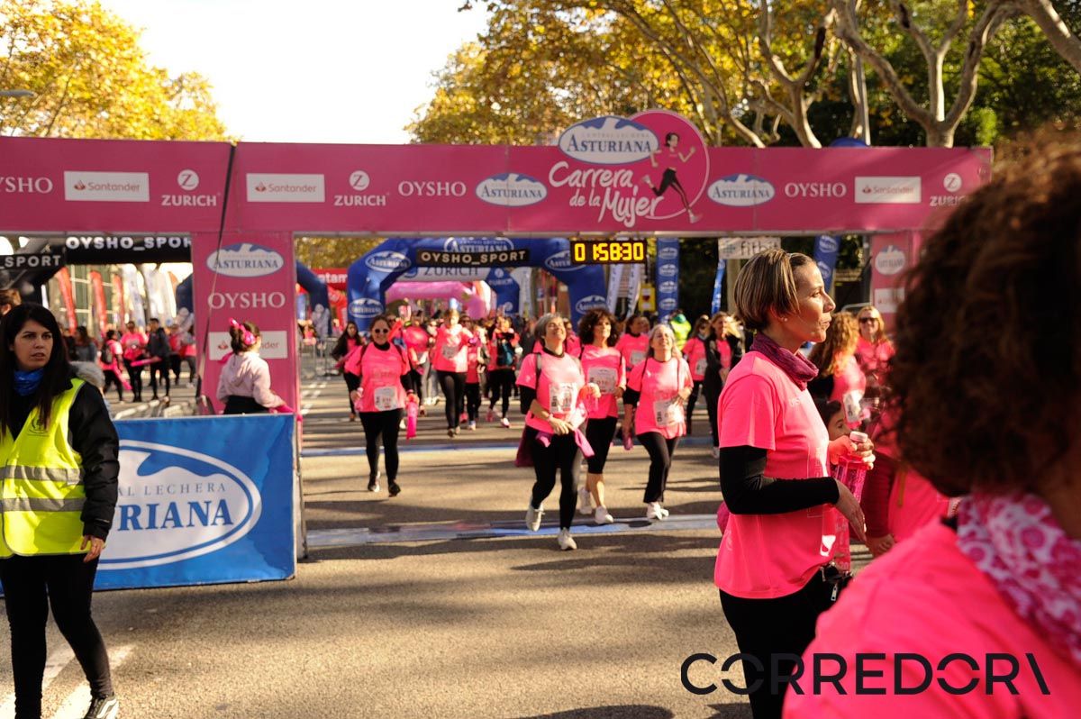 Llegada de la Carrera de la Mujer de Barcelona (ARCO DERECHO 115)