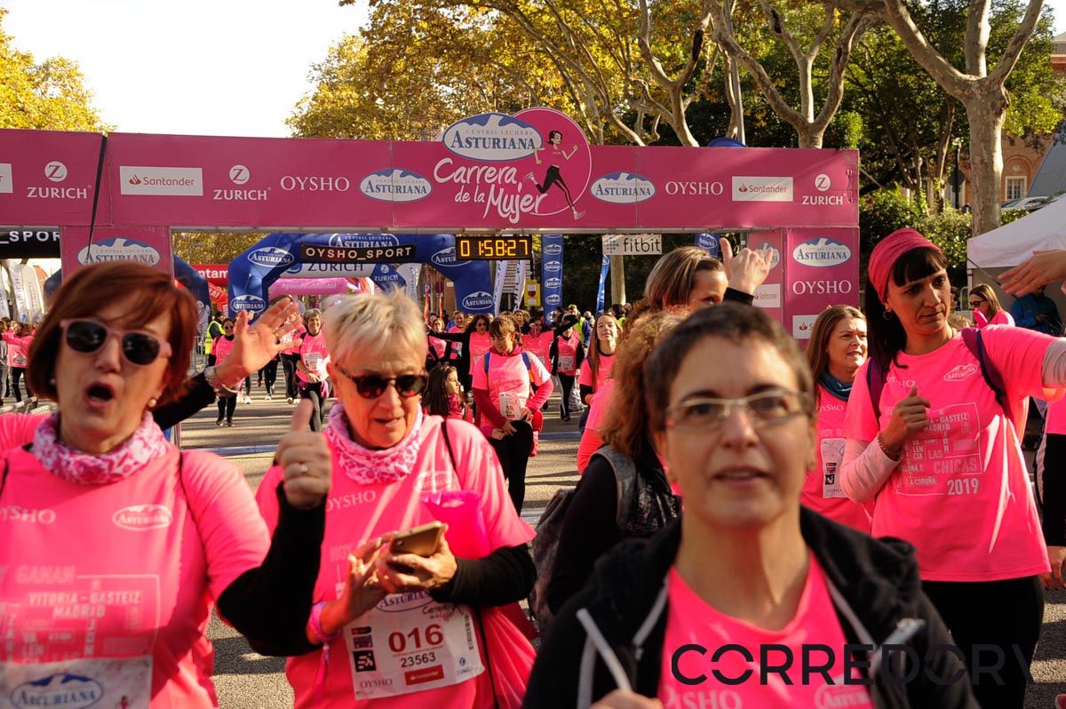Llegada de la Carrera de la Mujer de Barcelona (ARCO DERECHO 115)