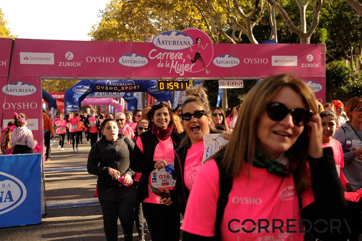 Llegada de la Carrera de la Mujer de Barcelona (ARCO DERECHO 117)