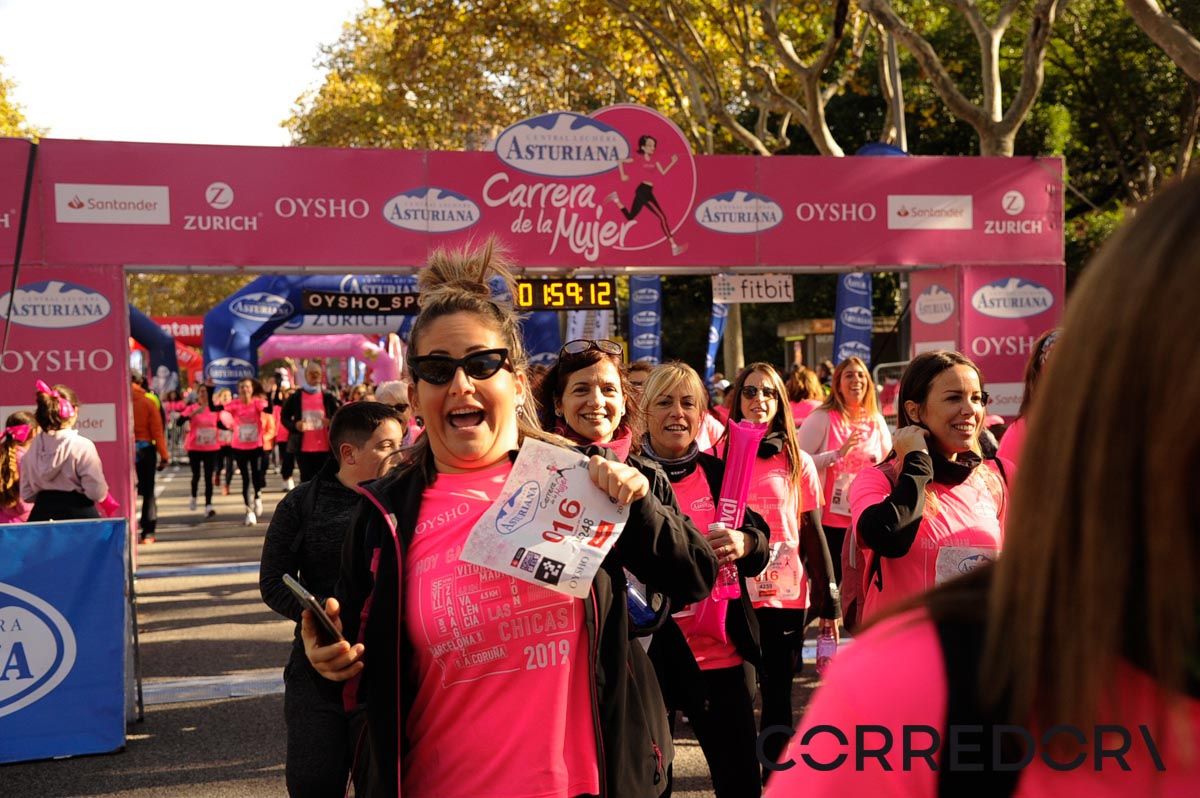 Llegada de la Carrera de la Mujer de Barcelona (ARCO DERECHO 117)