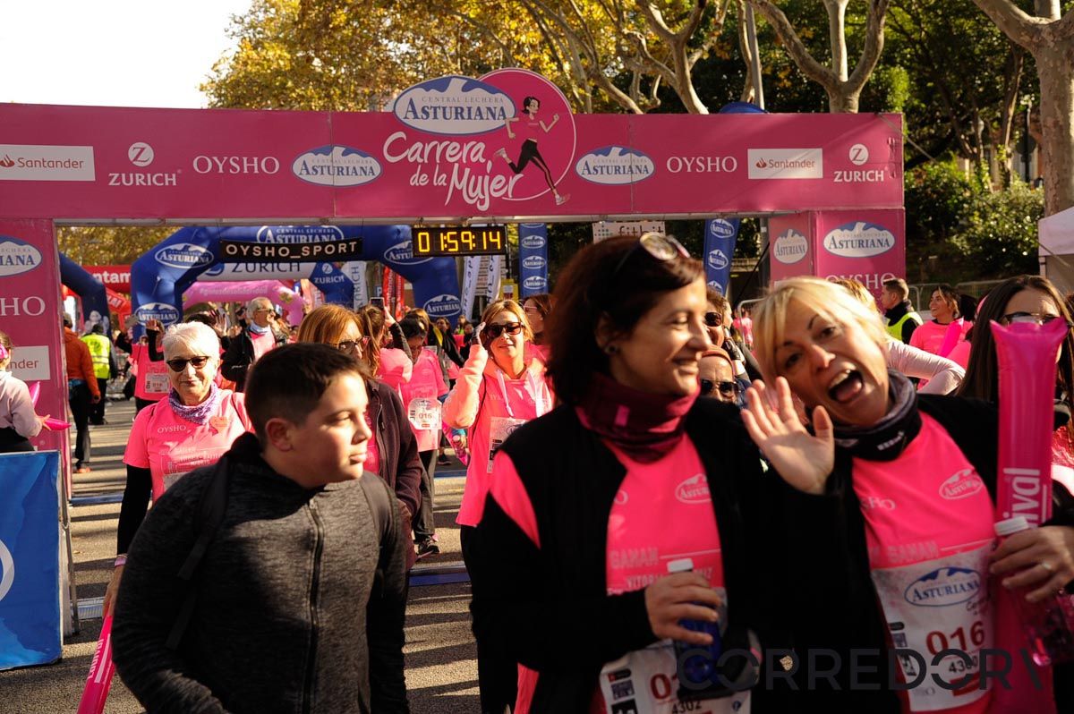 Llegada de la Carrera de la Mujer de Barcelona (ARCO DERECHO 117)