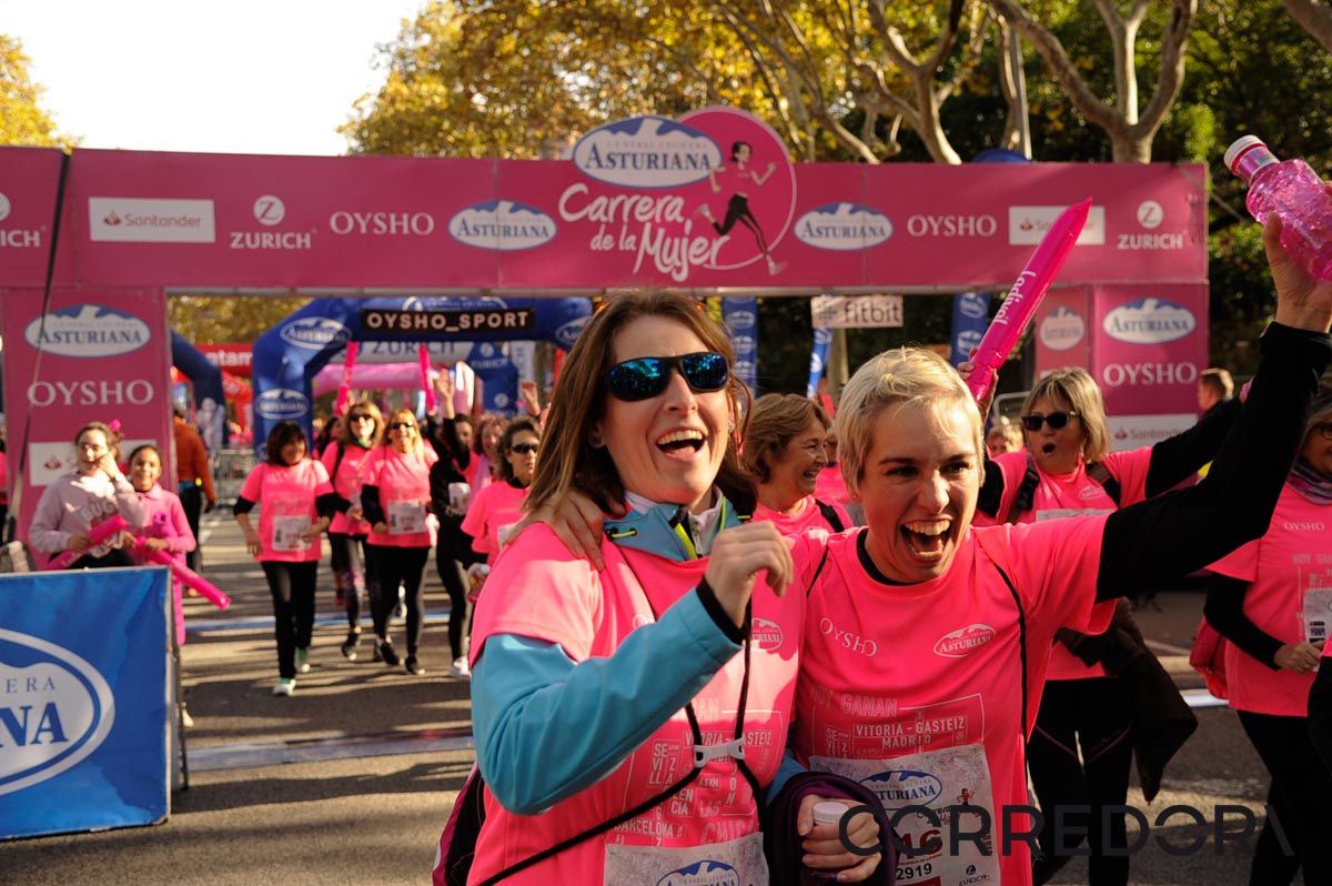 Llegada de la Carrera de la Mujer de Barcelona (ARCO DERECHO 116)