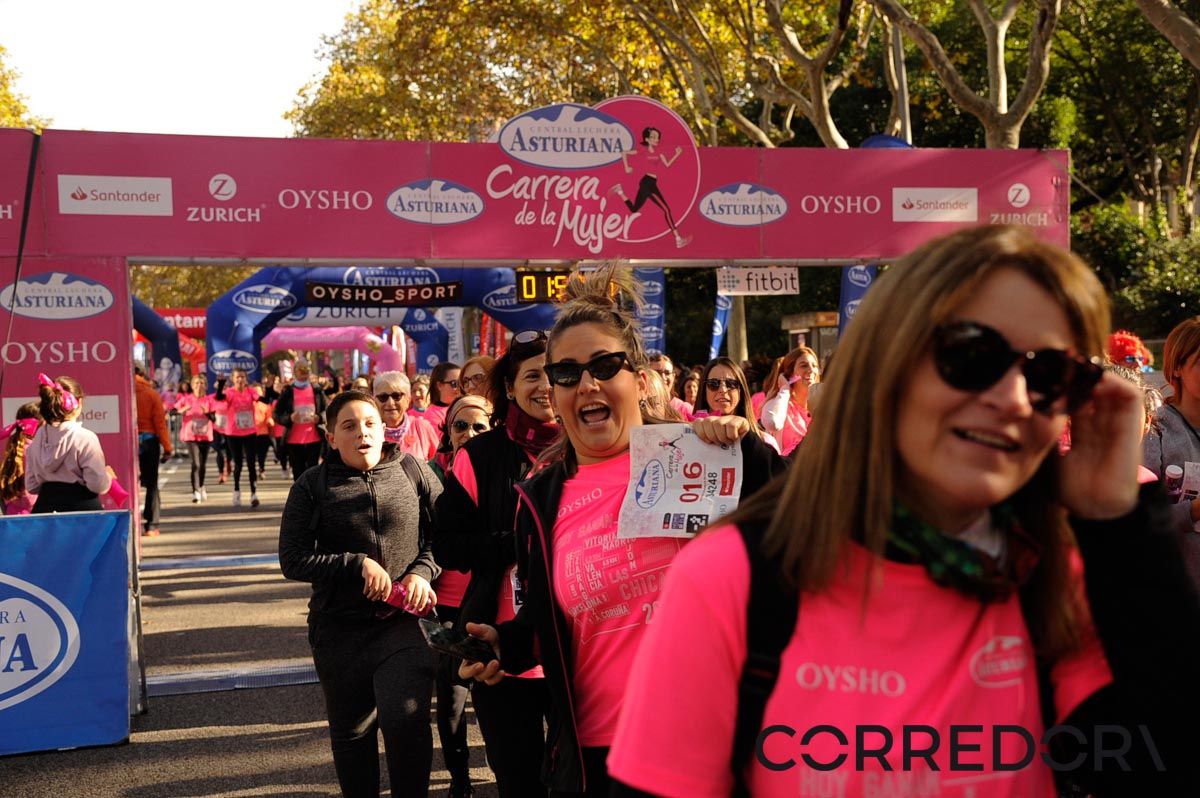 Llegada de la Carrera de la Mujer de Barcelona (ARCO DERECHO 117)