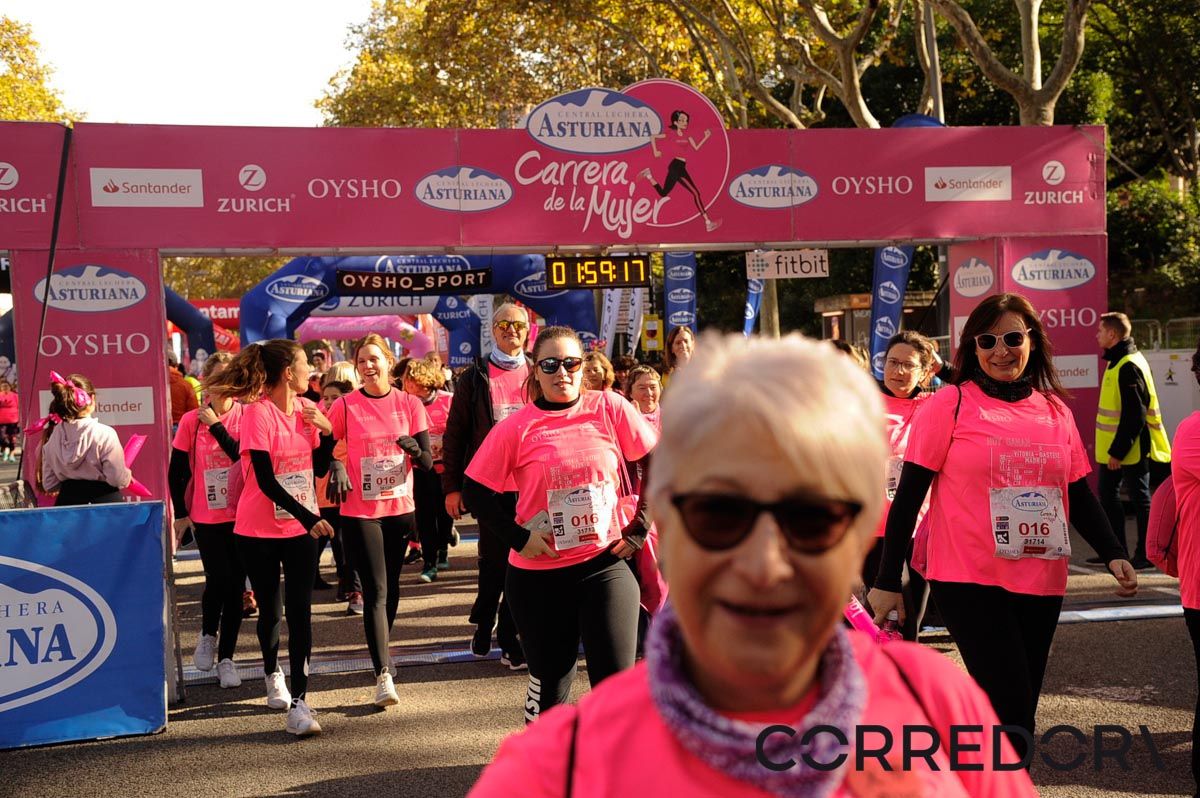 Llegada de la Carrera de la Mujer de Barcelona (ARCO DERECHO 117)