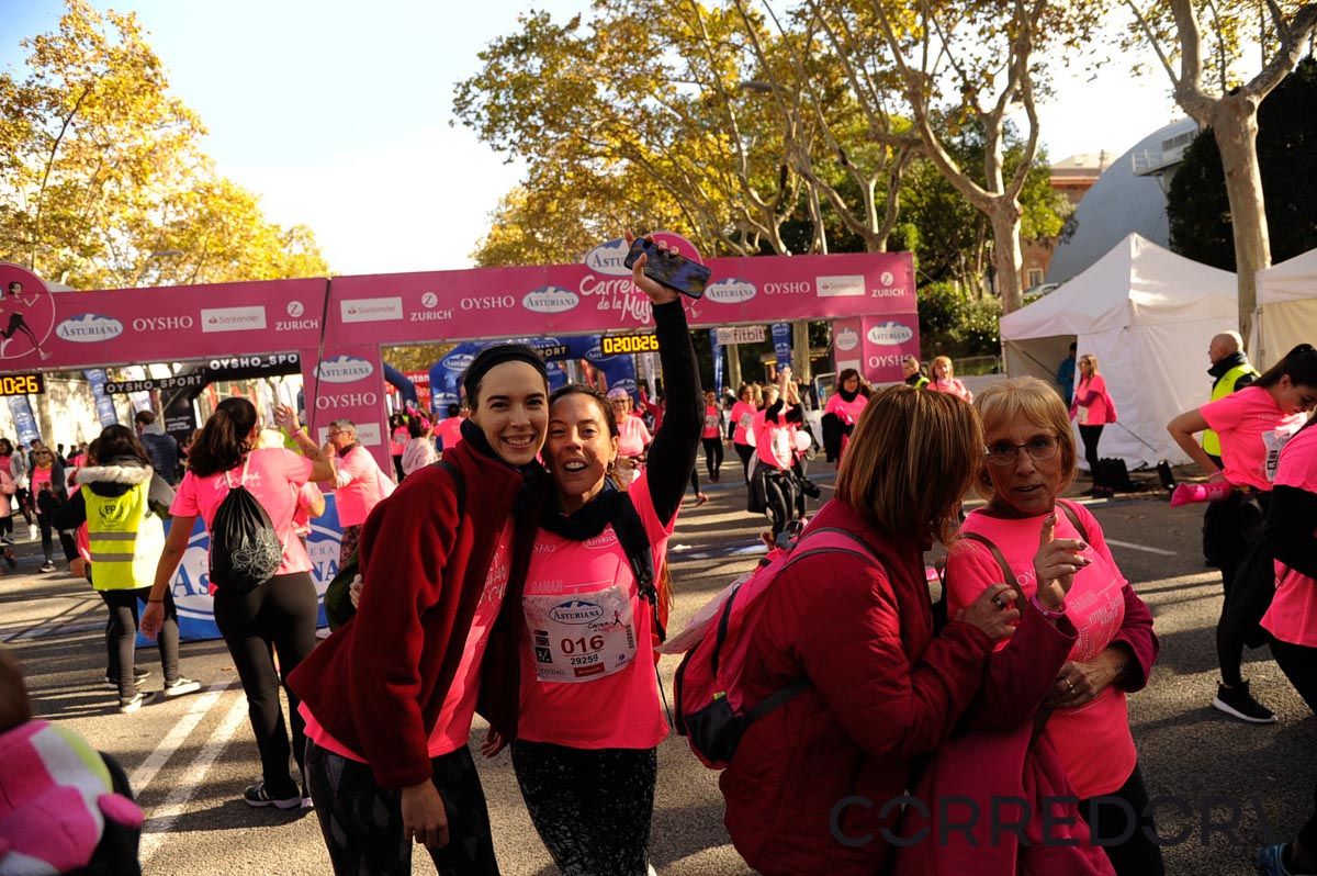 Llegada de la Carrera de la Mujer de Barcelona (ARCO DERECHO 118)
