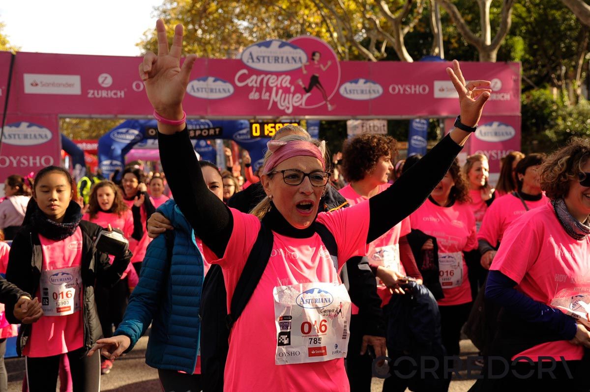 Llegada de la Carrera de la Mujer de Barcelona (ARCO DERECHO 117)