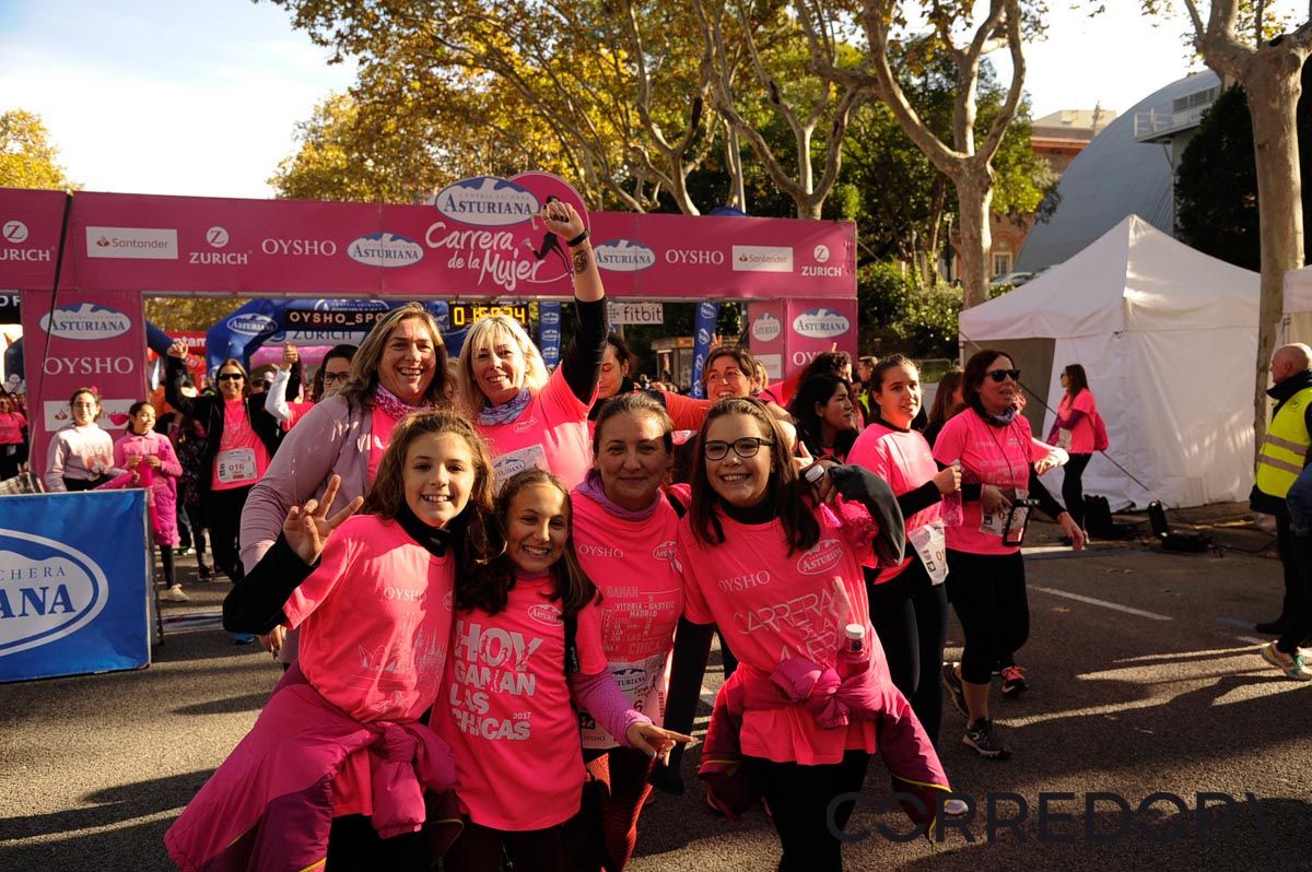 Llegada de la Carrera de la Mujer de Barcelona (ARCO DERECHO 117)