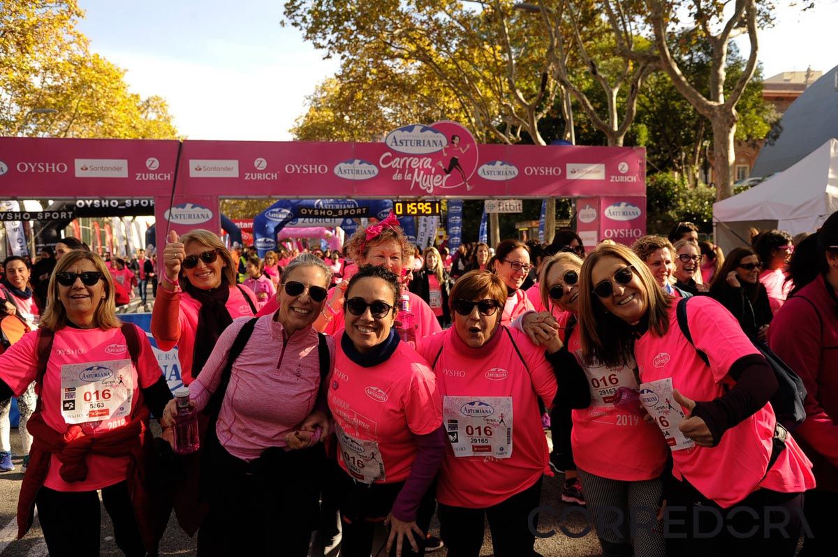 Llegada de la Carrera de la Mujer de Barcelona (ARCO DERECHO 118)