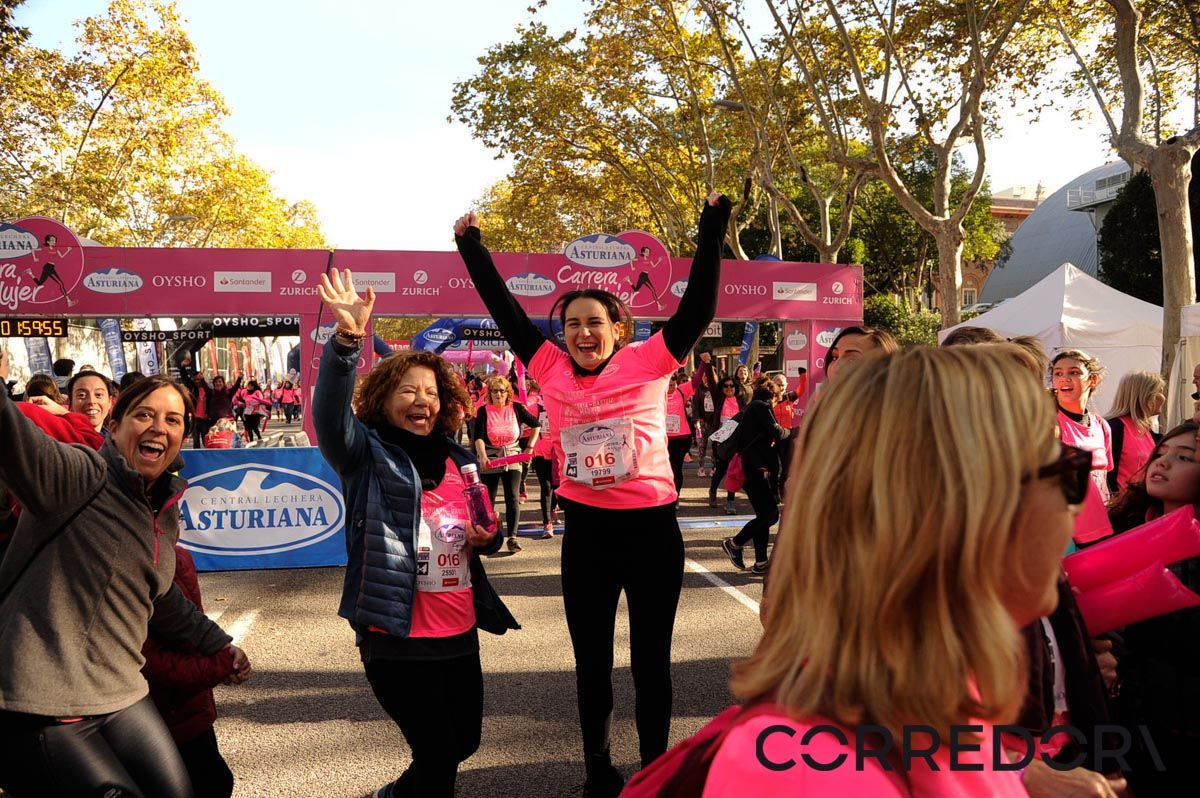 Llegada de la Carrera de la Mujer de Barcelona (ARCO DERECHO 118)