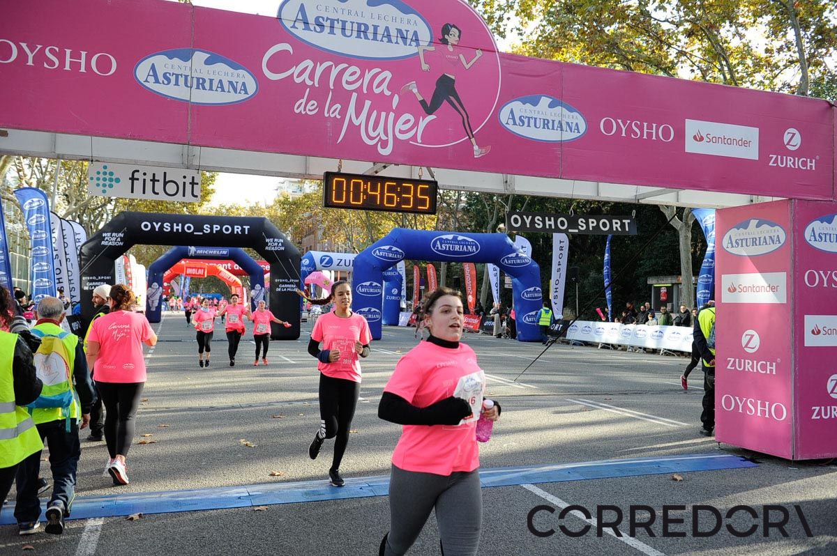 Llegada de la Carrera de la Mujer de Barcelona (ARCO IZQUIERDO 7)