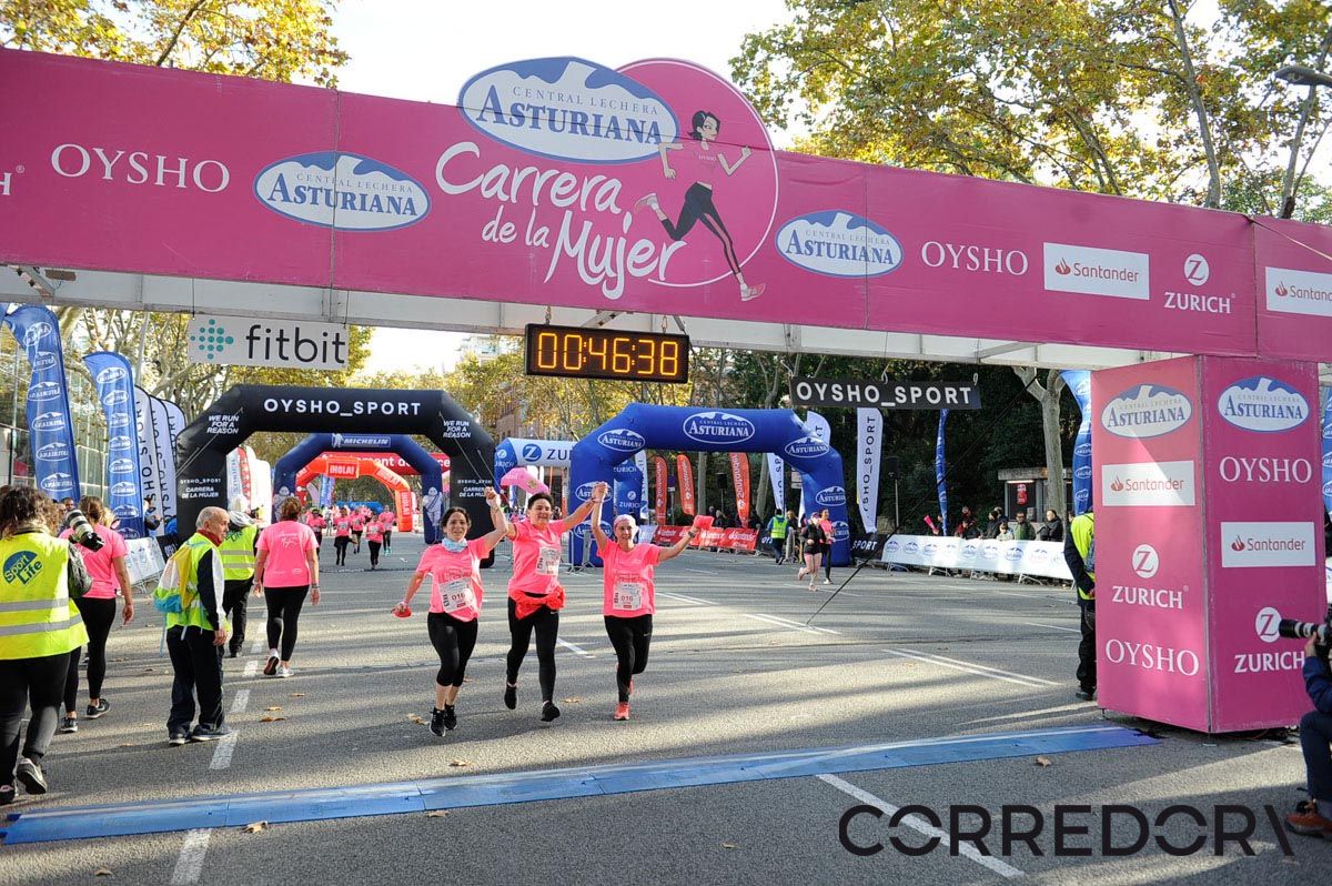 Llegada de la Carrera de la Mujer de Barcelona (ARCO IZQUIERDO 7)