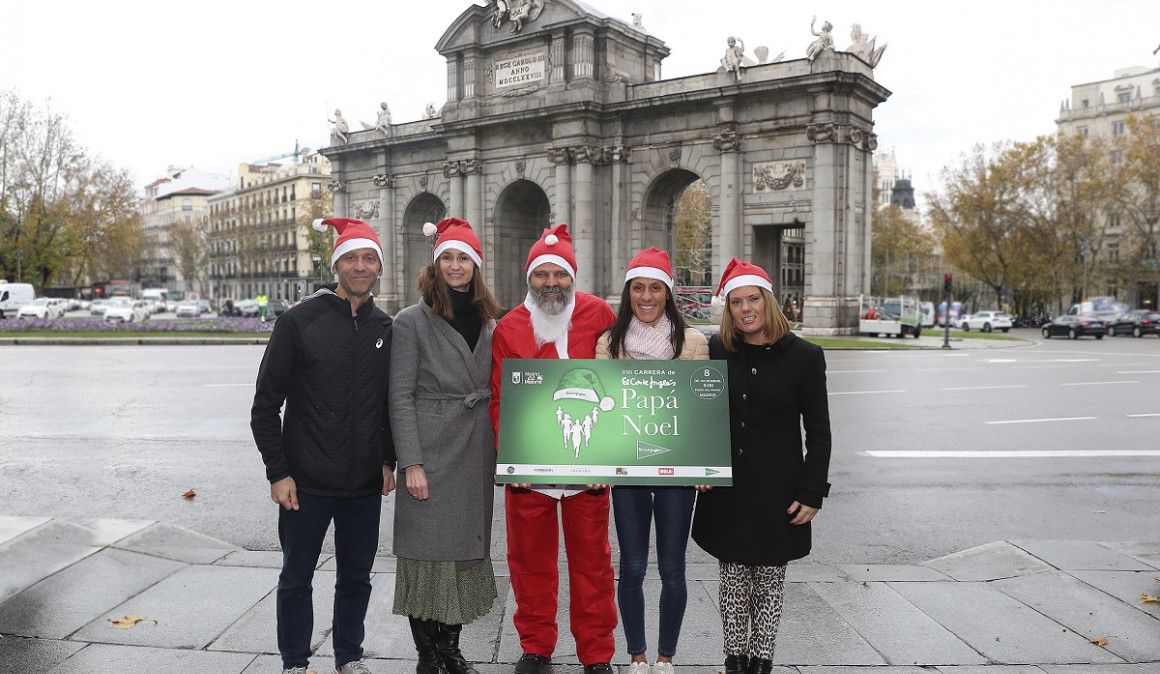 Presentación VIII Carrera de El Corte Inglés Papá Noel