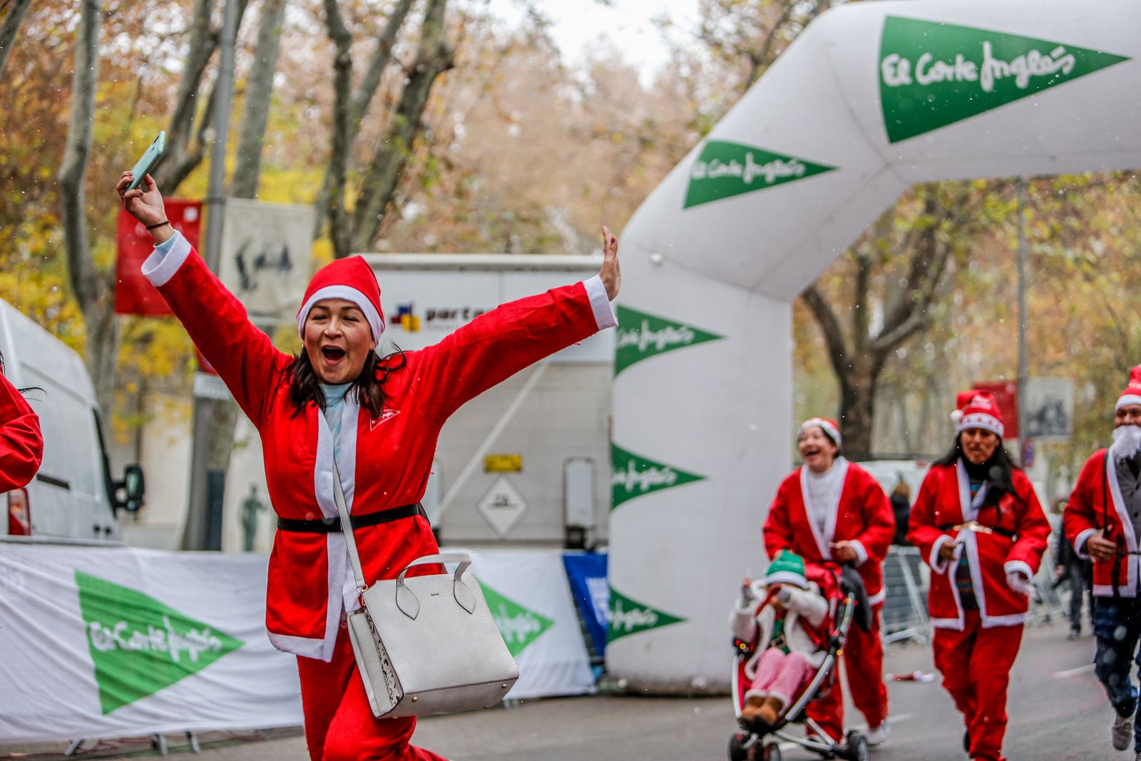 Fotos de la Carrera de El Corte Inglés Papá Noel 2019 – 8