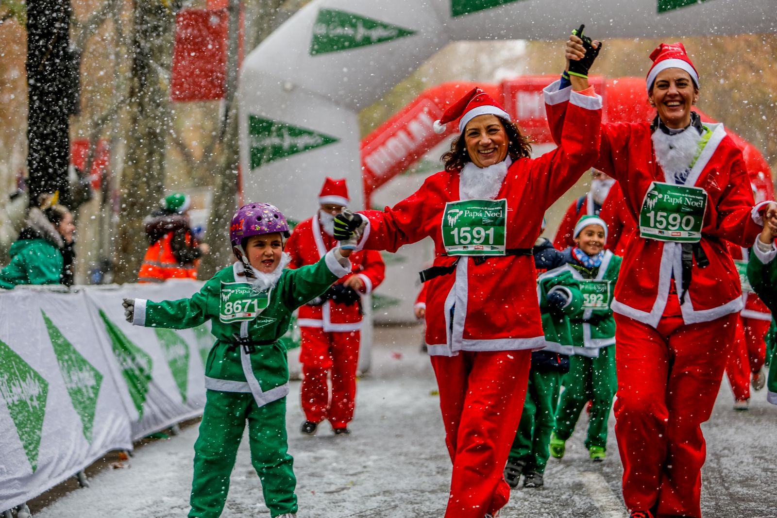 Fotos de la Carrera de El Corte Inglés Papá Noel 2019 – 18