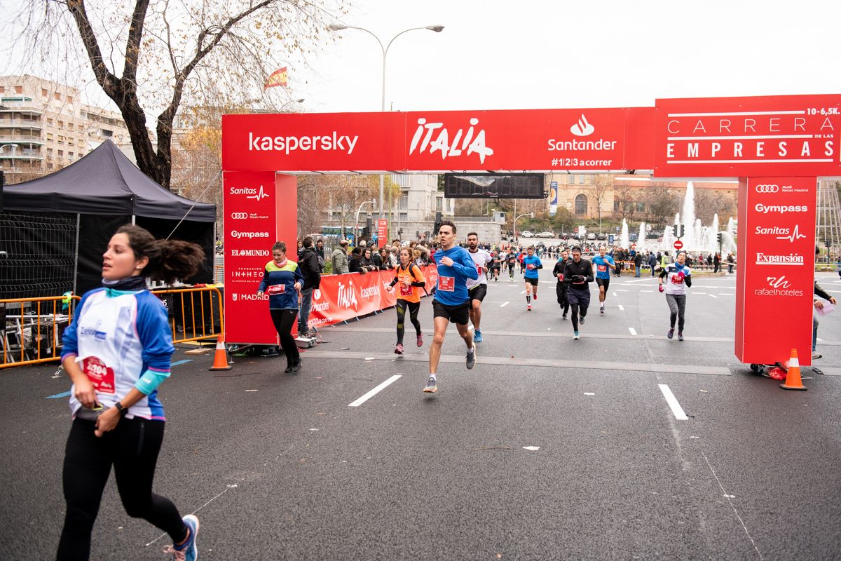 Carrera de las Empresas de Madrid 2019 | LLEGADA 6K (GALERÍA 8)