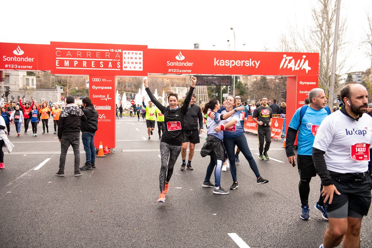 Carrera de las Empresas de Madrid 2019 | LLEGADA CONJUNTA (GALERÍA 10)