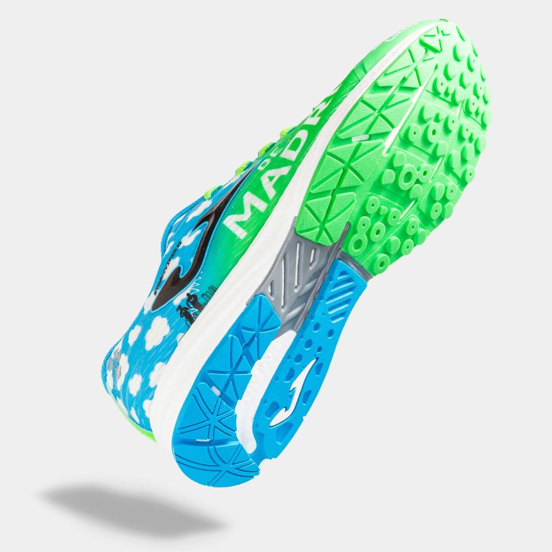 Los dos modelos JOMA edición especial Movistar Medio Maratón de Madrid