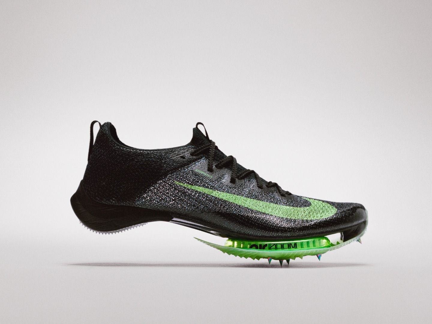 Así son los nuevos clavos de competición de Nike
