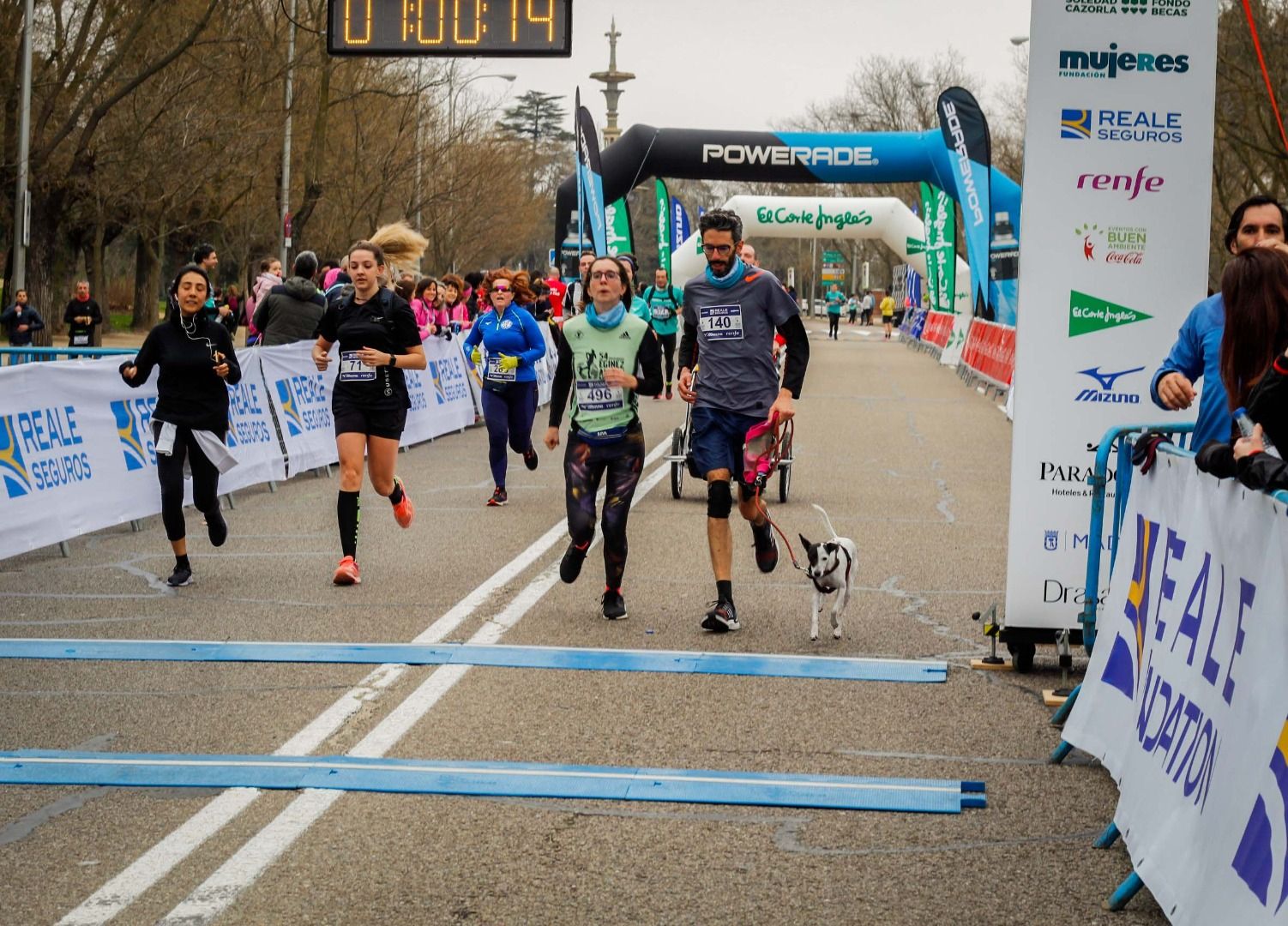 Fotos Carrera por los Huérfanos de la Violencia de Género (META 5K GALERÍA 6)