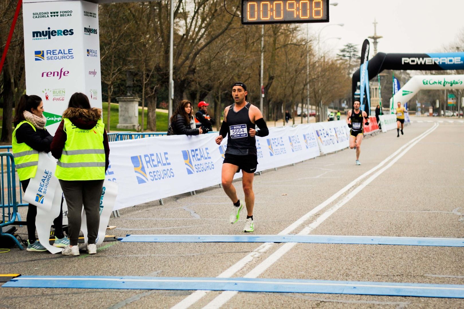Fotos Carrera por los Huérfanos de la Violencia de Género (LLEGADA 5K GALERÍA 1)