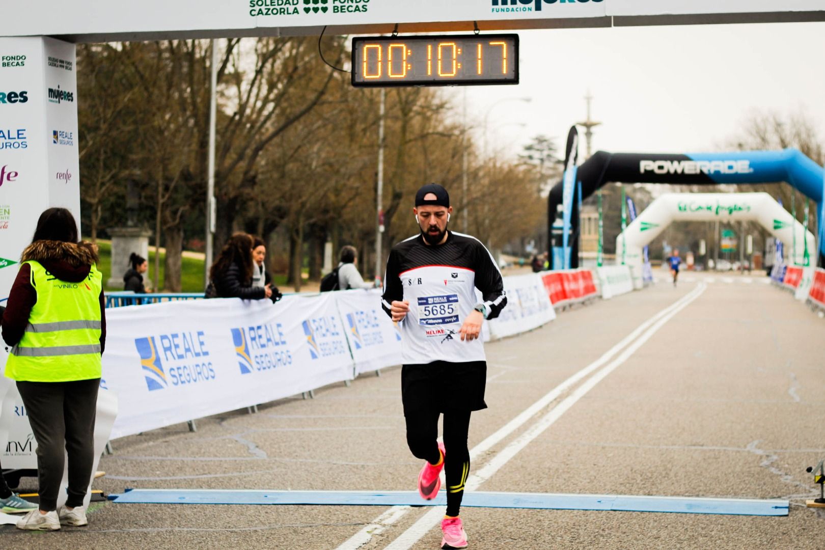 Fotos Carrera por los Huérfanos de la Violencia de Género (LLEGADA 5K GALERÍA 1)