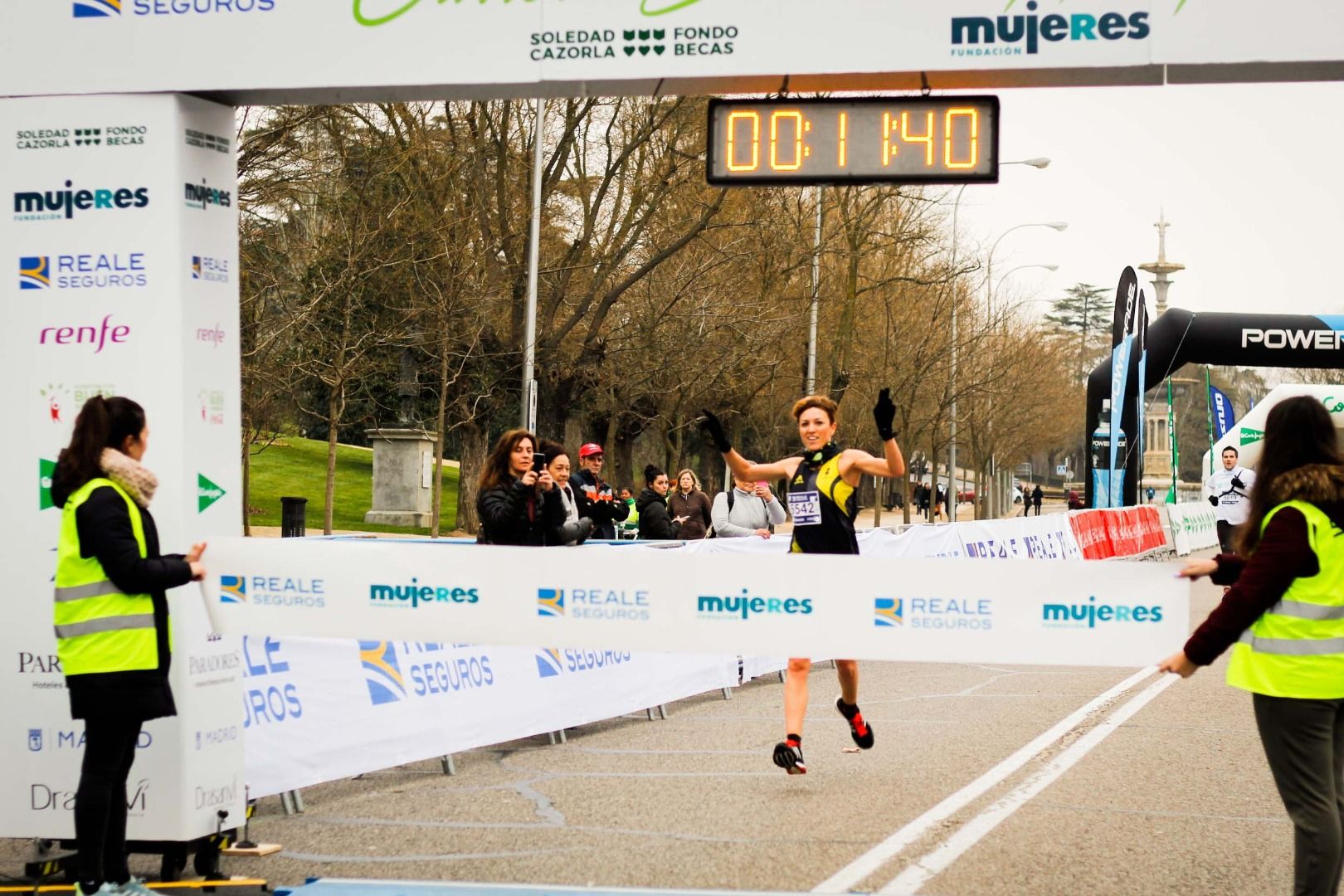 Fotos Carrera por los Huérfanos de la Violencia de Género (LLEGADA 5K GALERÍA 2)