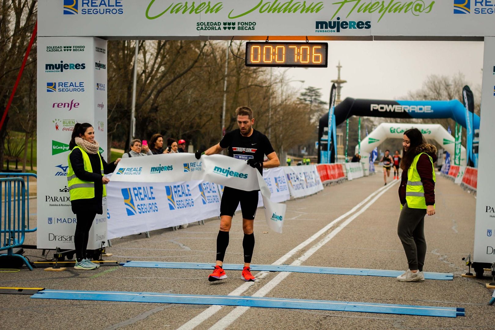 Fotos Carrera por los Huérfanos de la Violencia de Género (LLEGADA 5K GALERÍA 1)