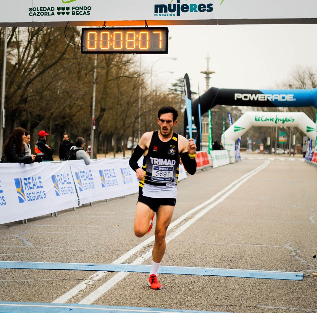 Fotos Carrera por los Huérfanos de la Violencia de Género (LLEGADA 5K GALERÍA 1)