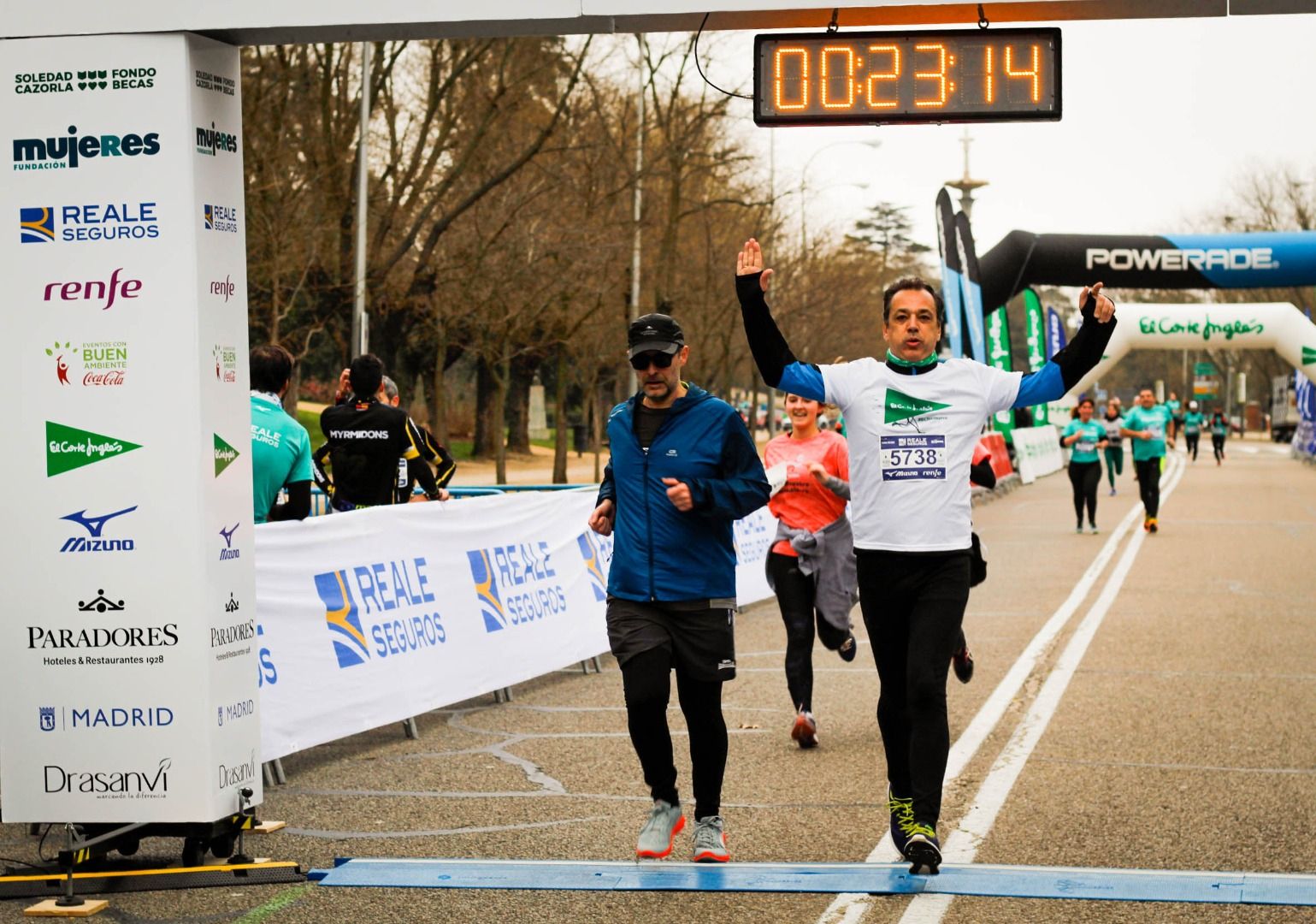 Fotos Carrera por los Huérfanos de la Violencia de Género (LLEGADA 5K GALERÍA 6)