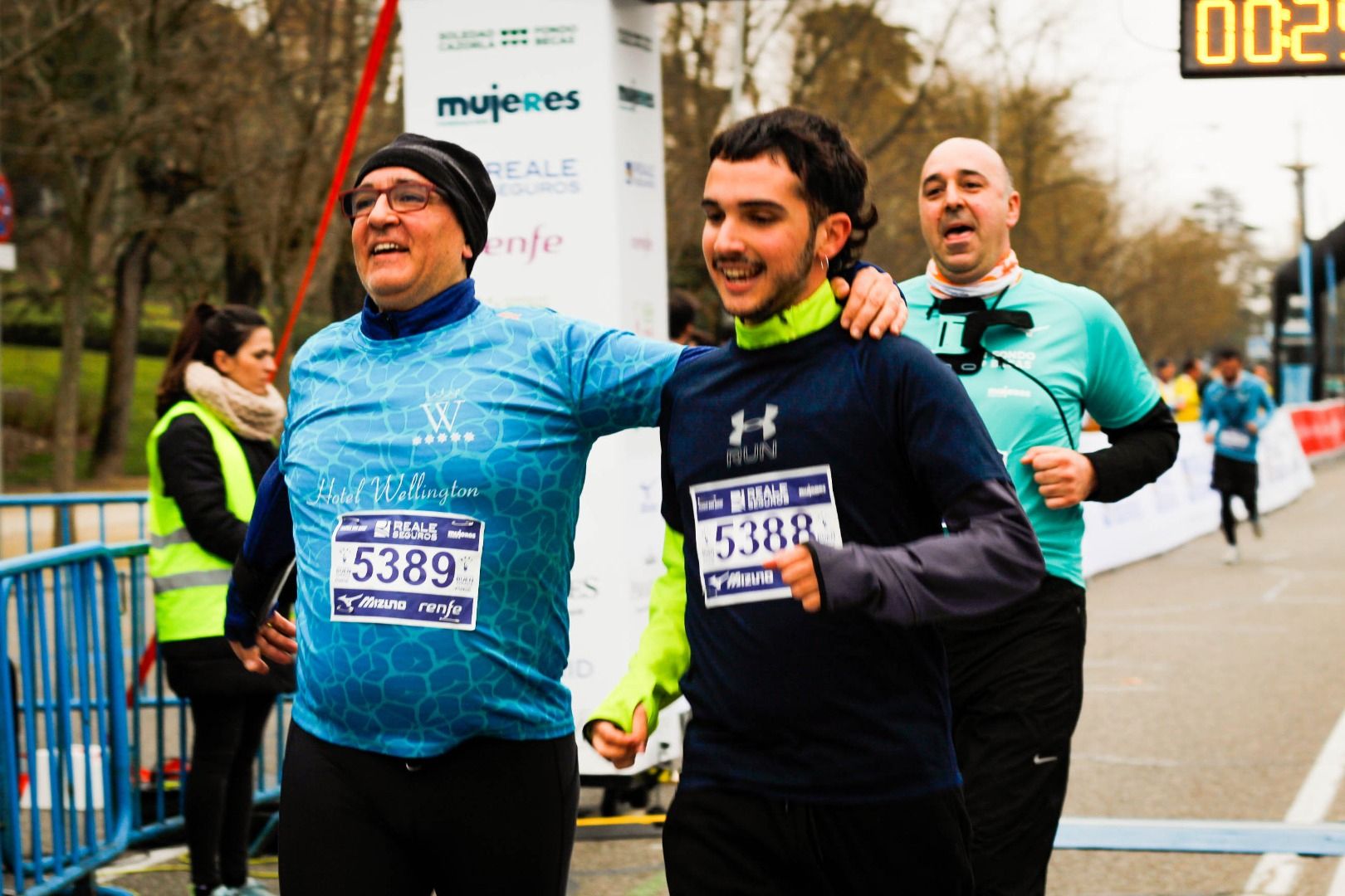 Fotos Carrera por los Huérfanos de la Violencia de Género (LLEGADA 5K GALERÍA 6)
