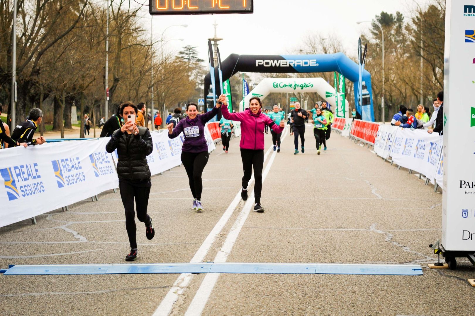 Fotos Carrera por los Huérfanos de la Violencia de Género (LLEGADA 5K GALERÍA 6)