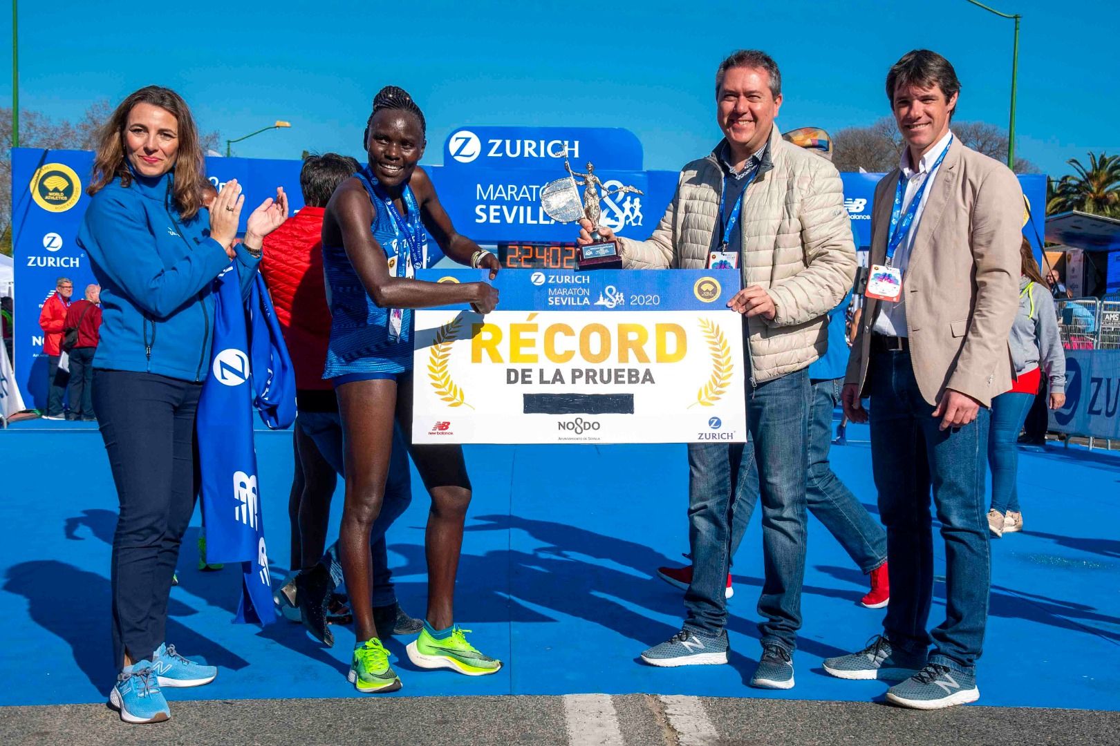 Las mejores fotos del Zurich Maratón de Sevilla (GALERÍA 2)