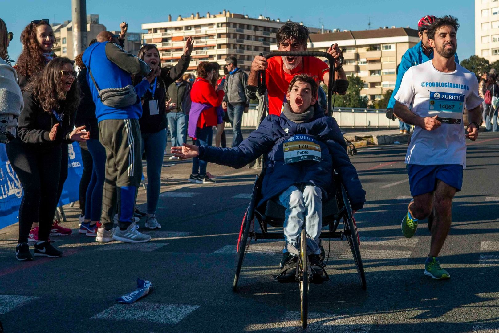 Las mejores fotos del Zurich Maratón de Sevilla (GALERÍA 1)