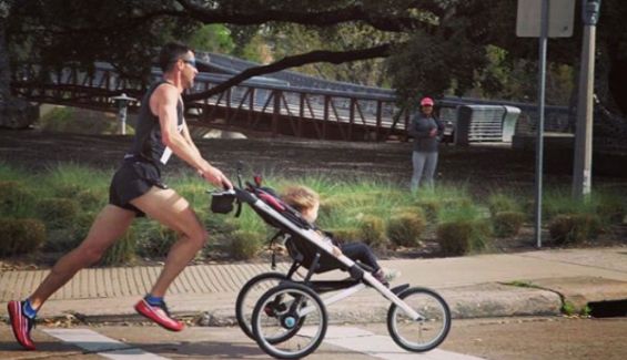 Es realidad: el carrito para bebé más grande del mundo ya tiene Récord  Guinness, RUEDAS-TUERCAS