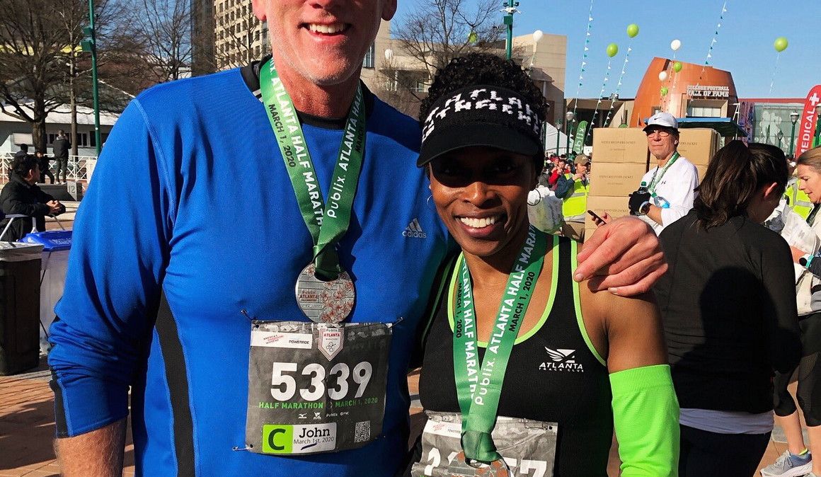 Gail Devers y John Godina finalizaron el Publix Atlanta Half Marathon